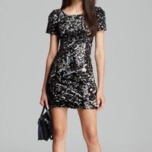 Milly Sequin Mini Dress Short Sleeve Scoop Back Size 4 Party Holiday NYE Sparkle